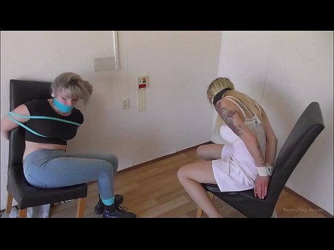 ❤️ Toksomaniulo / ligita kaj buŝoŝtopita / junulino en mizero ☑ Nur porno ĉe ni ﹏
